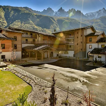 The Drus Luxury With And Indoor Pool شقة *