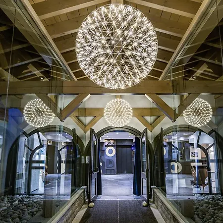 The Drus Luxury With And Indoor Pool *