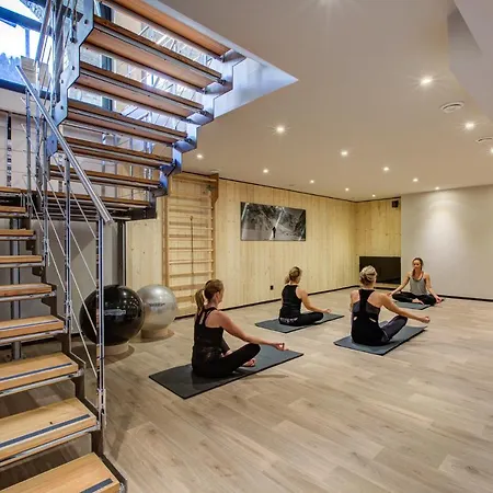 The Drus Luxury With And Indoor Pool Apartmán