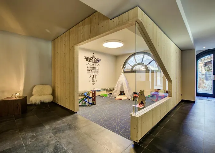 The Drus Luxury With And Indoor Pool Chamonix